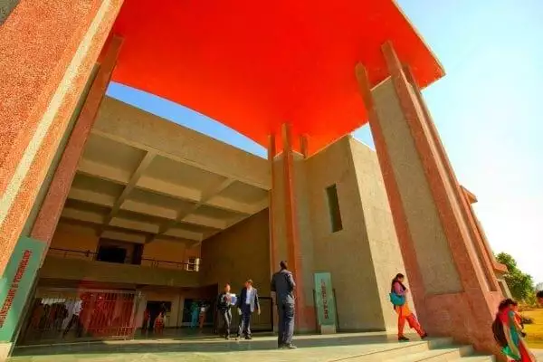 RK University