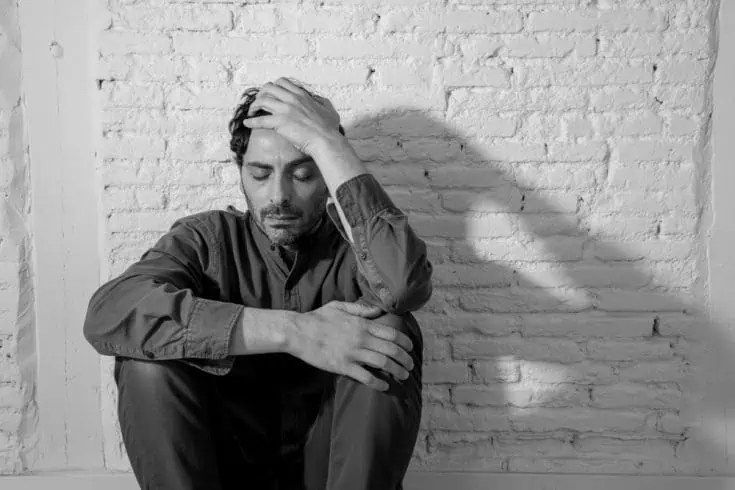 What Do Guys Think After Break Up: Explore 6 Worst Things 3 A broken man