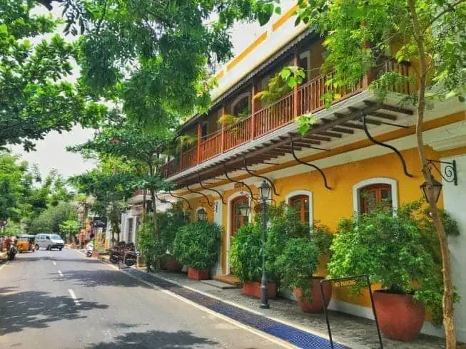 Sreets of Pondicherry