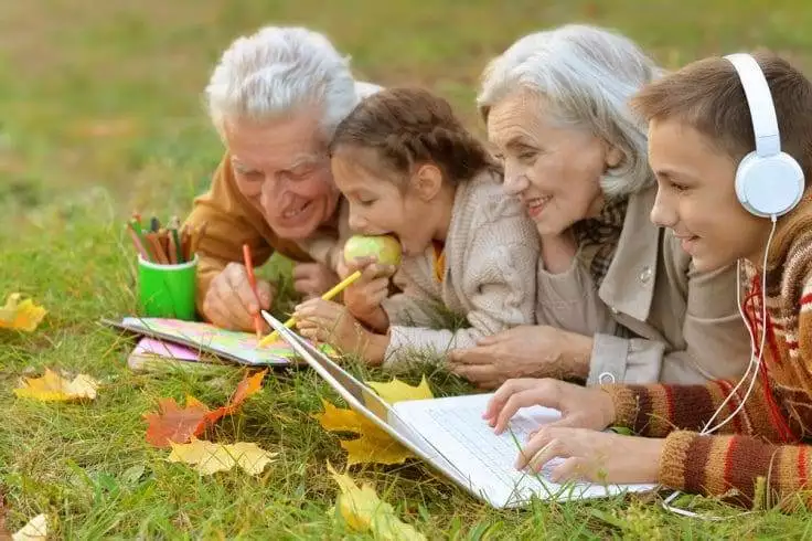 Generation Gap - Best Ways to Overcome the Differences 3 Grandparents having a nice time with their grandchildren