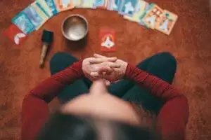 To Kneel Or Not To Kneel? 2 spirituality