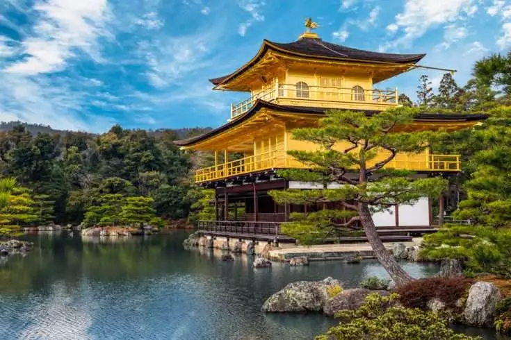 10 Best Tourist Attractions in Japan 5 10 Best Tourist Attractions in Japan 1
