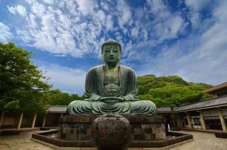 10 Best Tourist Attractions in Japan 3 The Great Buddha