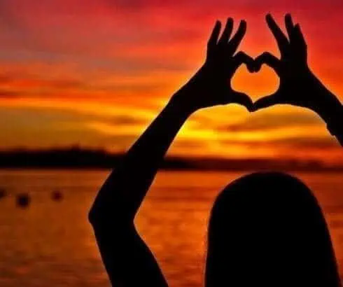7 Reasons Why You Should Be Your Favourite 4