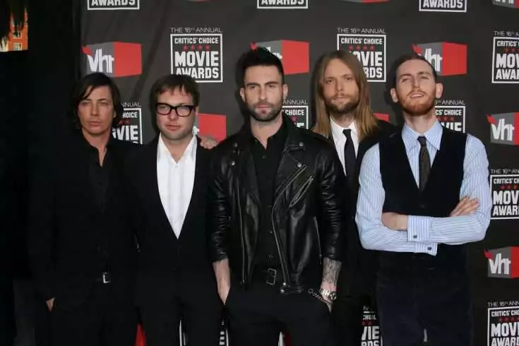 Maroon 5 members