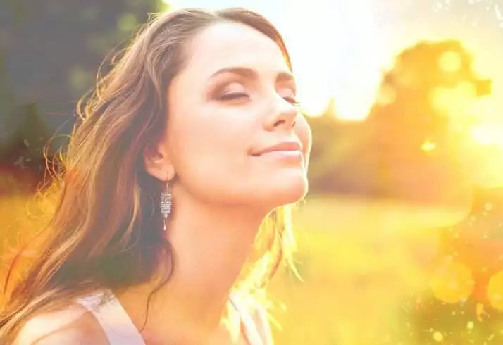 Singledom- Merits and Demerits 4 Happy single woman