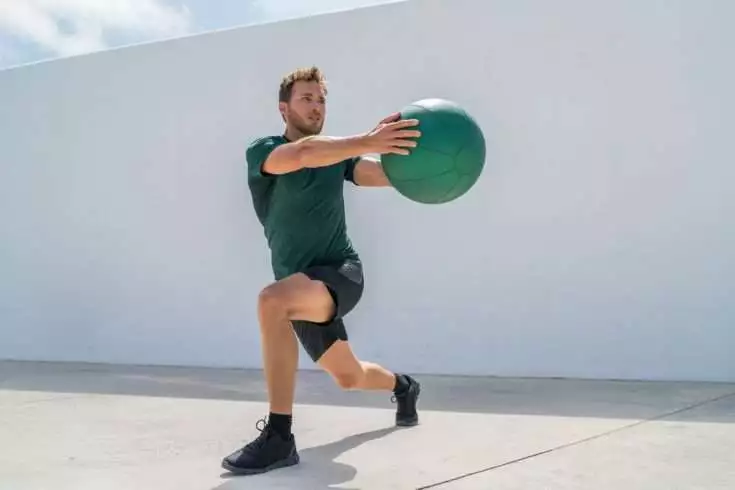 Lunge twisting