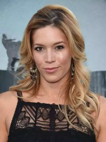 Alicia Vela Bailey Arrives to The