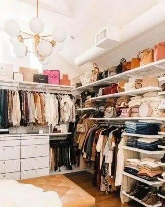 How to Do a Wardrobe Makeover: Guide 101 4