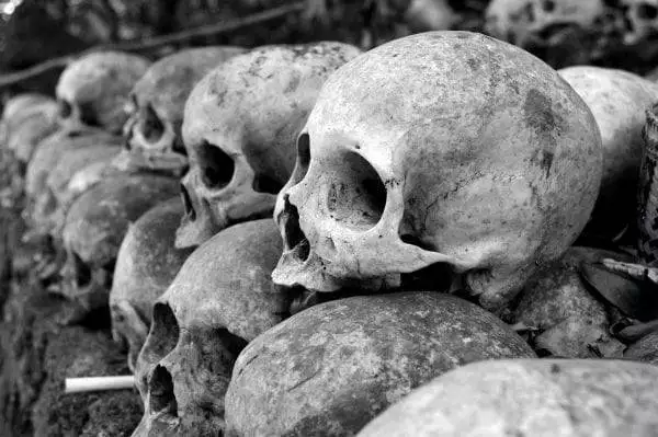 Top 15 Weirdest Death Rituals Around the World