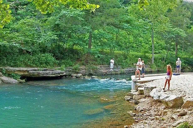 12 Top-Rated Trout Fishing Lakes & Rivers in Missouri | PlanetWare