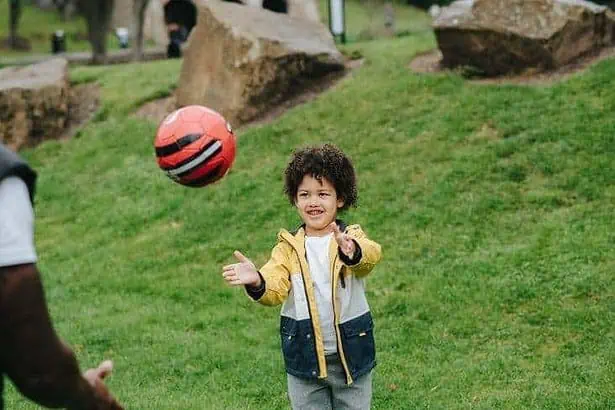 17 Interesting Outside Activities For Kids 2