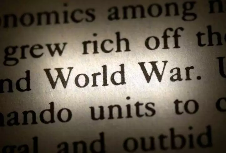 10 Must-Read Novels On World War II: Depicting The Terror 1 Books on World War
