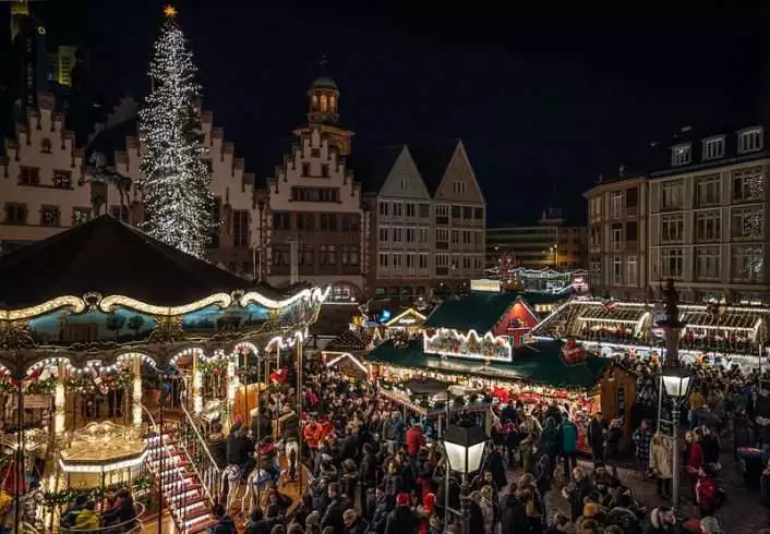 German Christmas Market - Top 11 Famous Markets to Explore 16 10. FRANKFURT CHRISTMAS MARKET