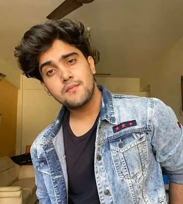 Theatre to OTT: Amit Vikram Pandey's Success Story 5