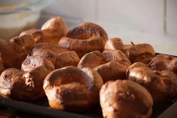 Make a Perfect Yorkshire Pudding Recipe In 6 Steps 2