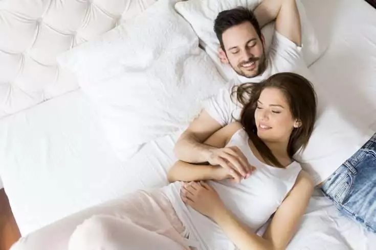 12 Top New Bedtime Stories for Girlfriend 1