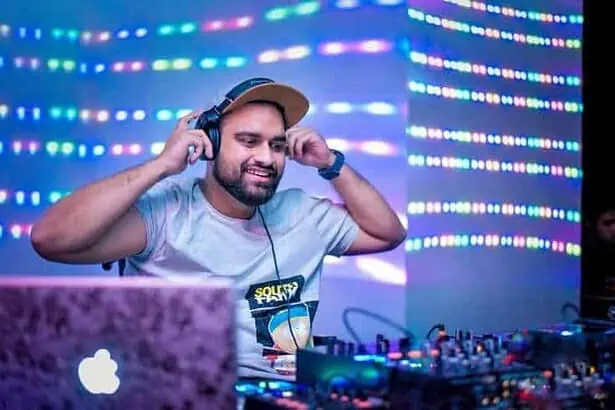 DJ Varun Khullar: A Life-Changing Journey of Strength and Music 4