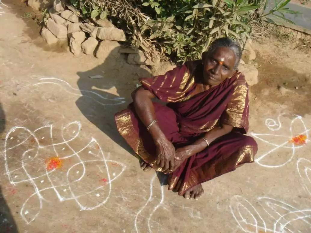 What is Folklore & 3 Interesting Ones Across the World 3 folk art