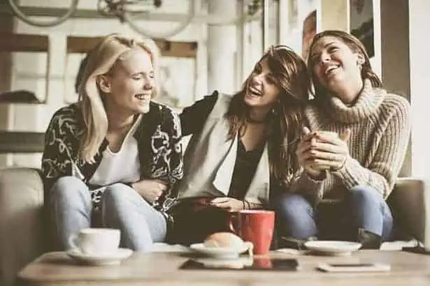 24 Important Tips on How to Make Friends in a New City 5