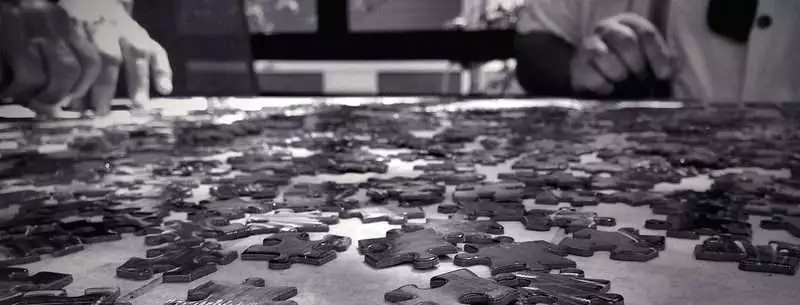 16 Fun and Creative Hobbies for Couples to Share 10 Jigsaw Puzzle