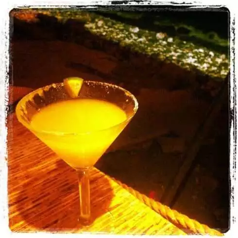 what is mocktails? mango martini an easy to make mocktail