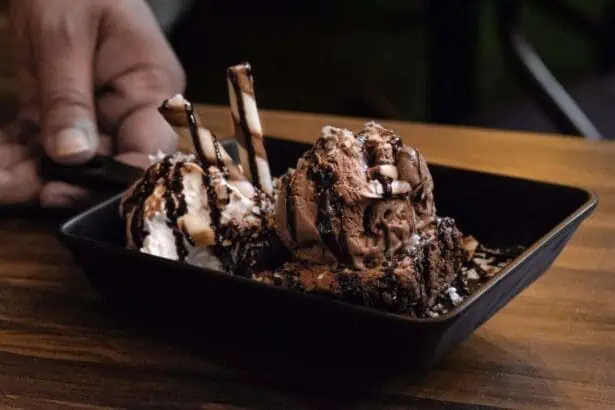 How to make chocolate ice cream