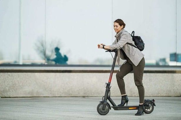 3 Things to Evaluate When Buying a Commuter Scooter 4
