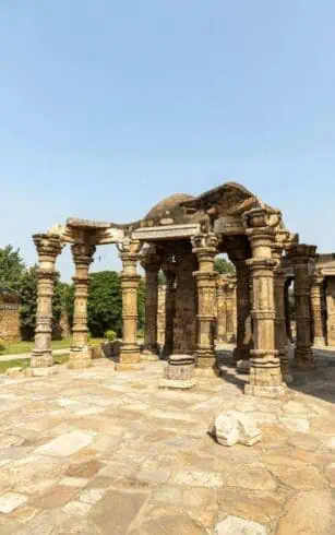 20 Top-Rated Things to Do in Mount Abu 11 Achalgarh fort