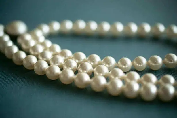 An Insider’s Guide to Grading Pearls 6