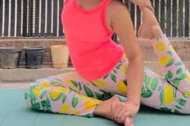 A Stunning Yoga Enthusiast Swati Kalra 7
