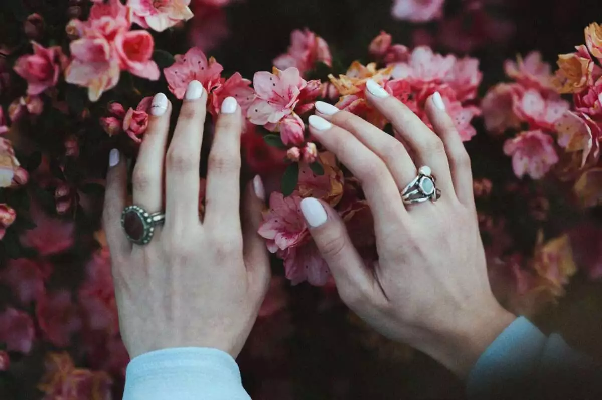 How to Stop Biting Nails- 6 Proven Techniques 6 6 ways to stop biting nails