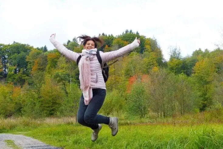 Solo Travel for Women: 21 Safety Tips 6