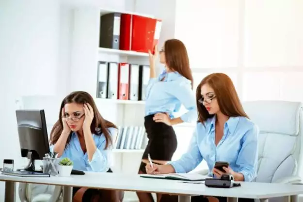 8 Ways to Maintain Social Distance in Your Office During COVID 6