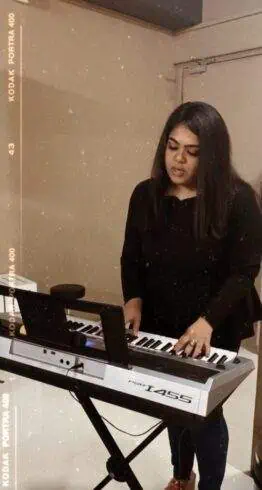Interviewing Singer Mallika Mehta 7