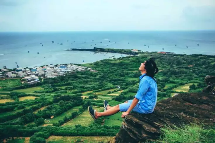 84 Short Deep Quotes to Know Before You Hit Your 20s 5