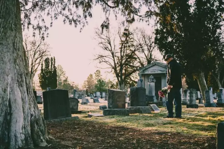 84 Short Deep Quotes to Know Before You Hit Your 20s 15