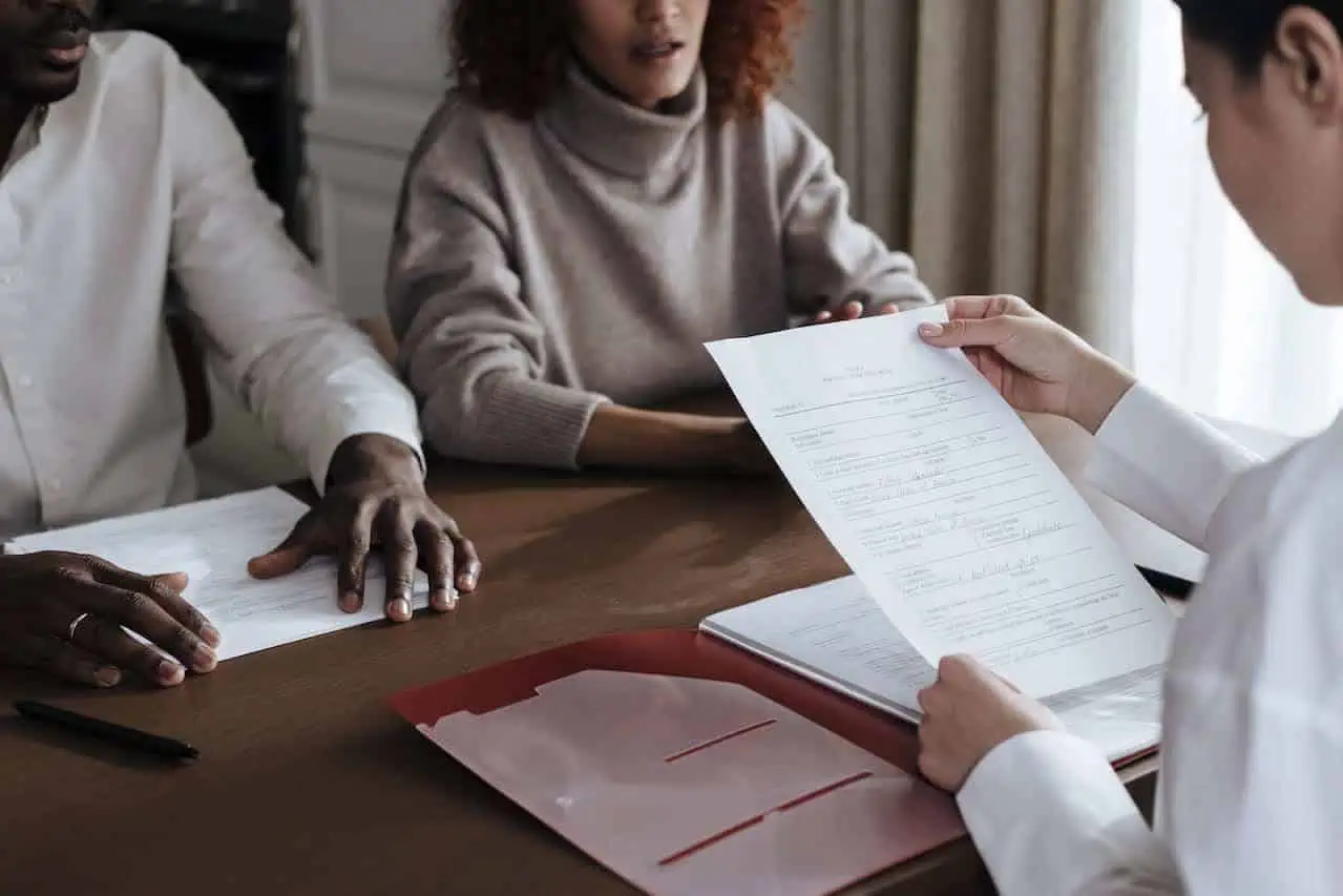What is a Clinical social worker