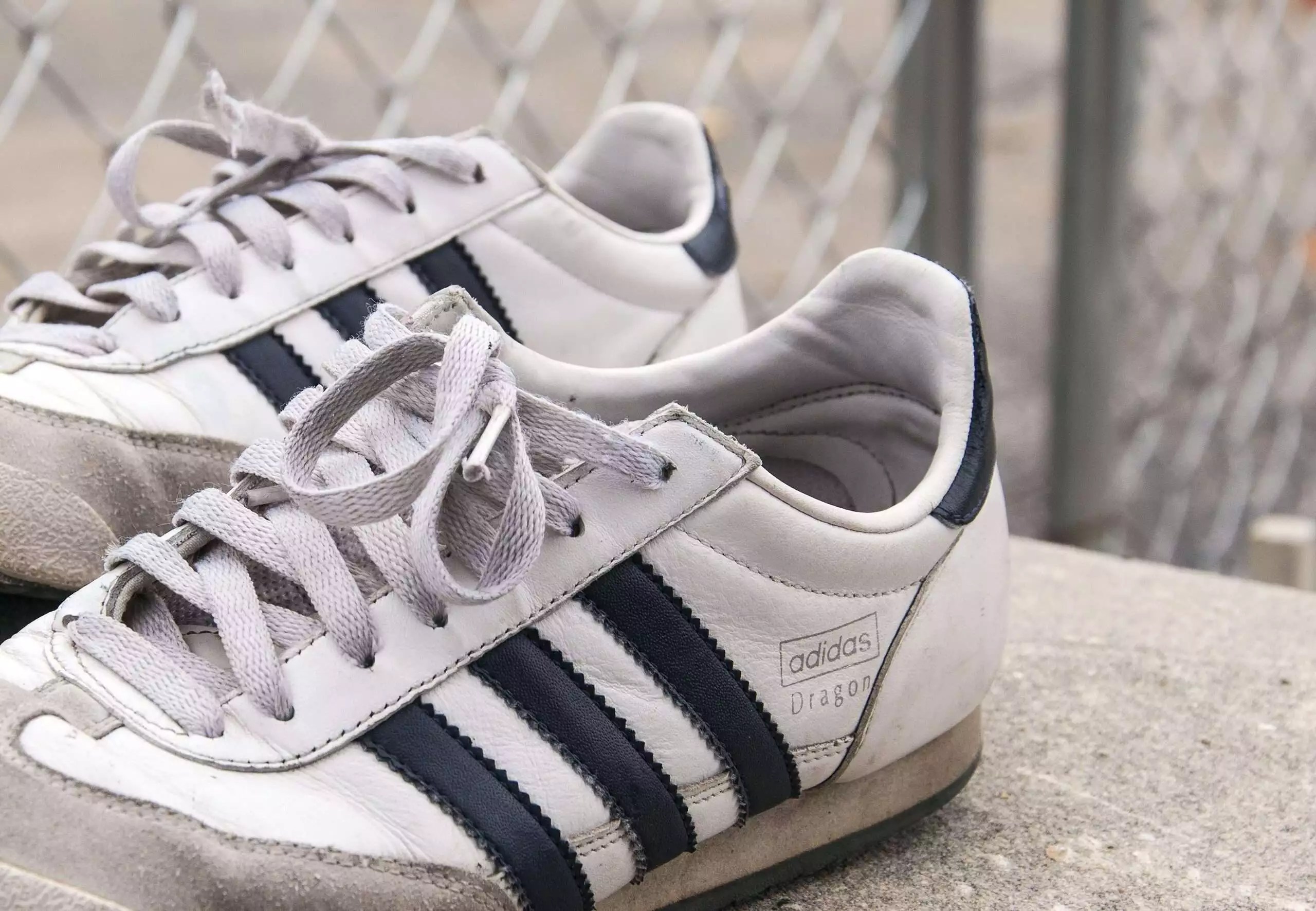 20 Trendy White Sneakers For Men 4 Best White Sneakers For Men