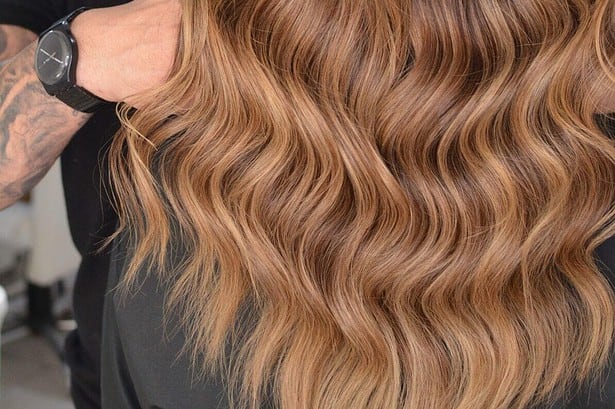 25 Best Haircut for Round Face