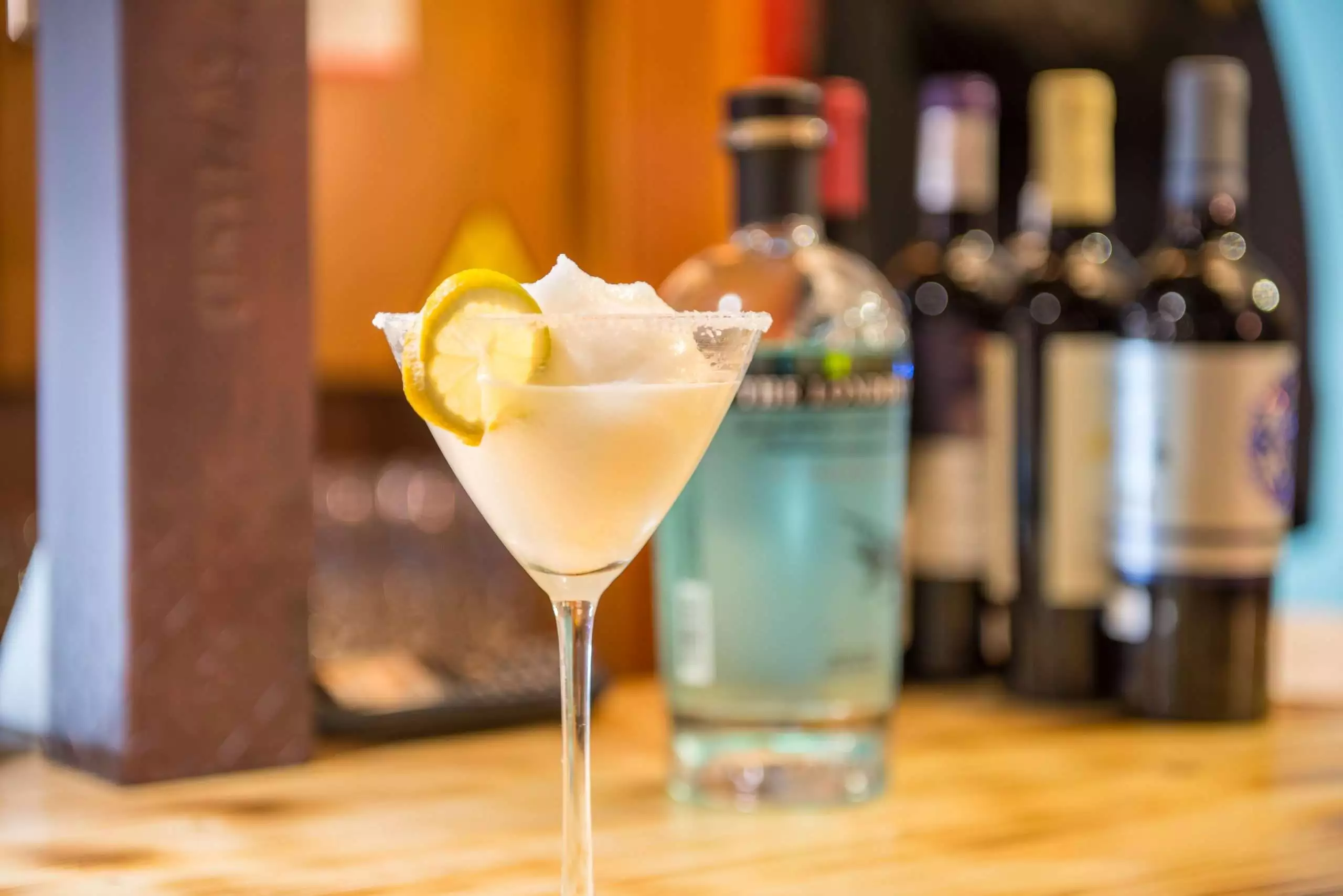 Frozen lemon margarita _Guide to the best margarita recipe 