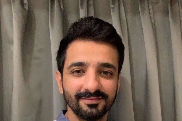 Dr. Akshat Chadha - 5 Questions with The Genius 7