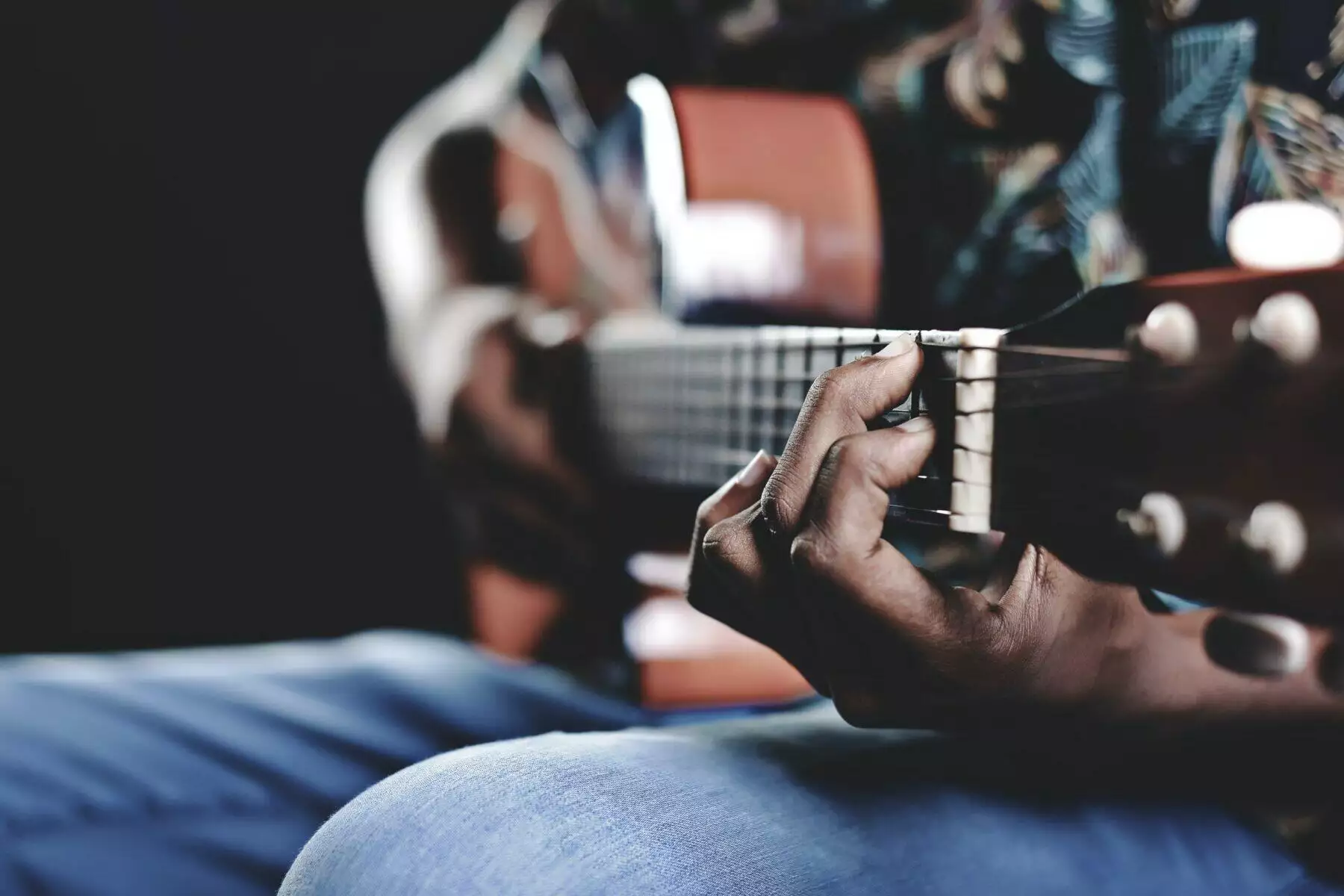 How To Learn To Play Guitar: 8 Important Steps And Tips To Ace Your Guitar Journey 4 learning guitar