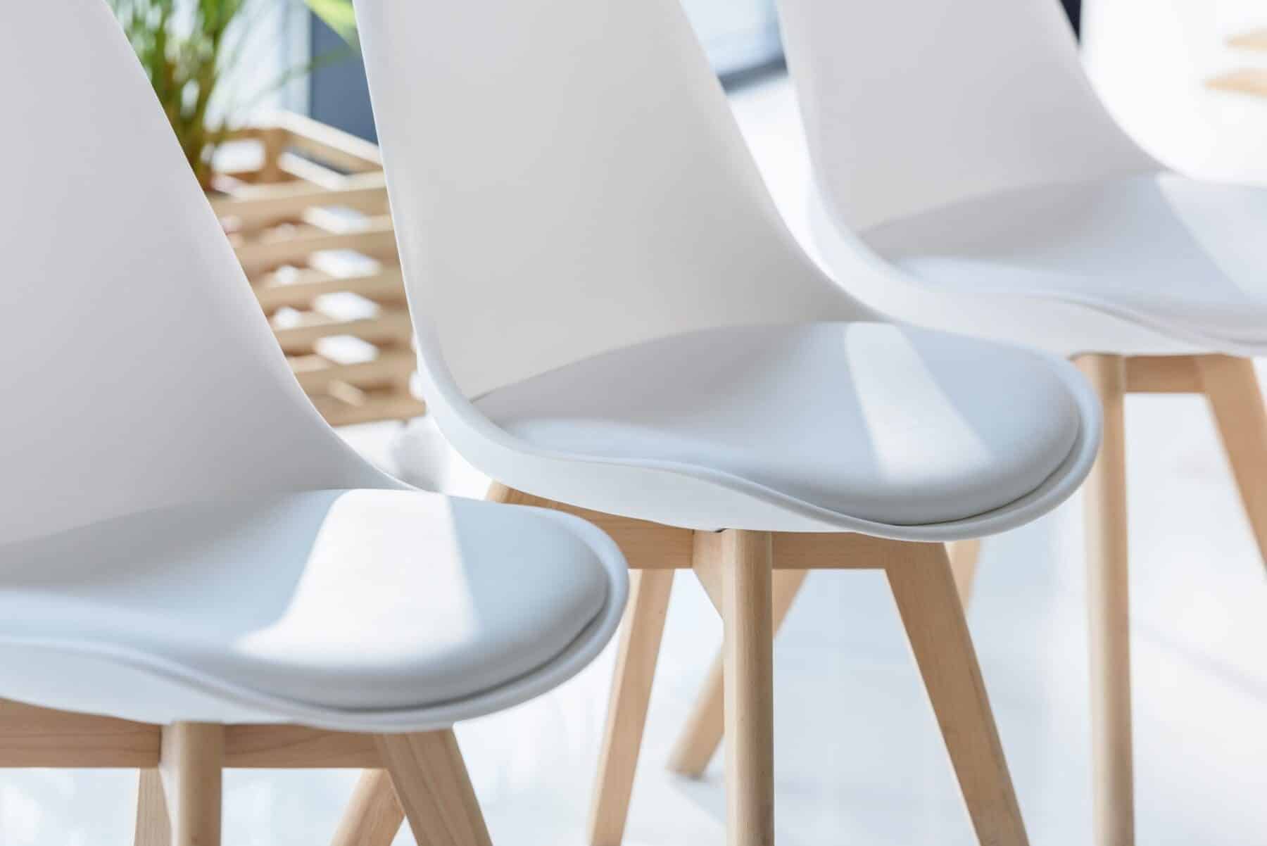 Comfortable chairs.