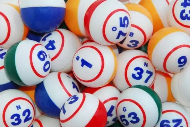 Bingo balls colored.