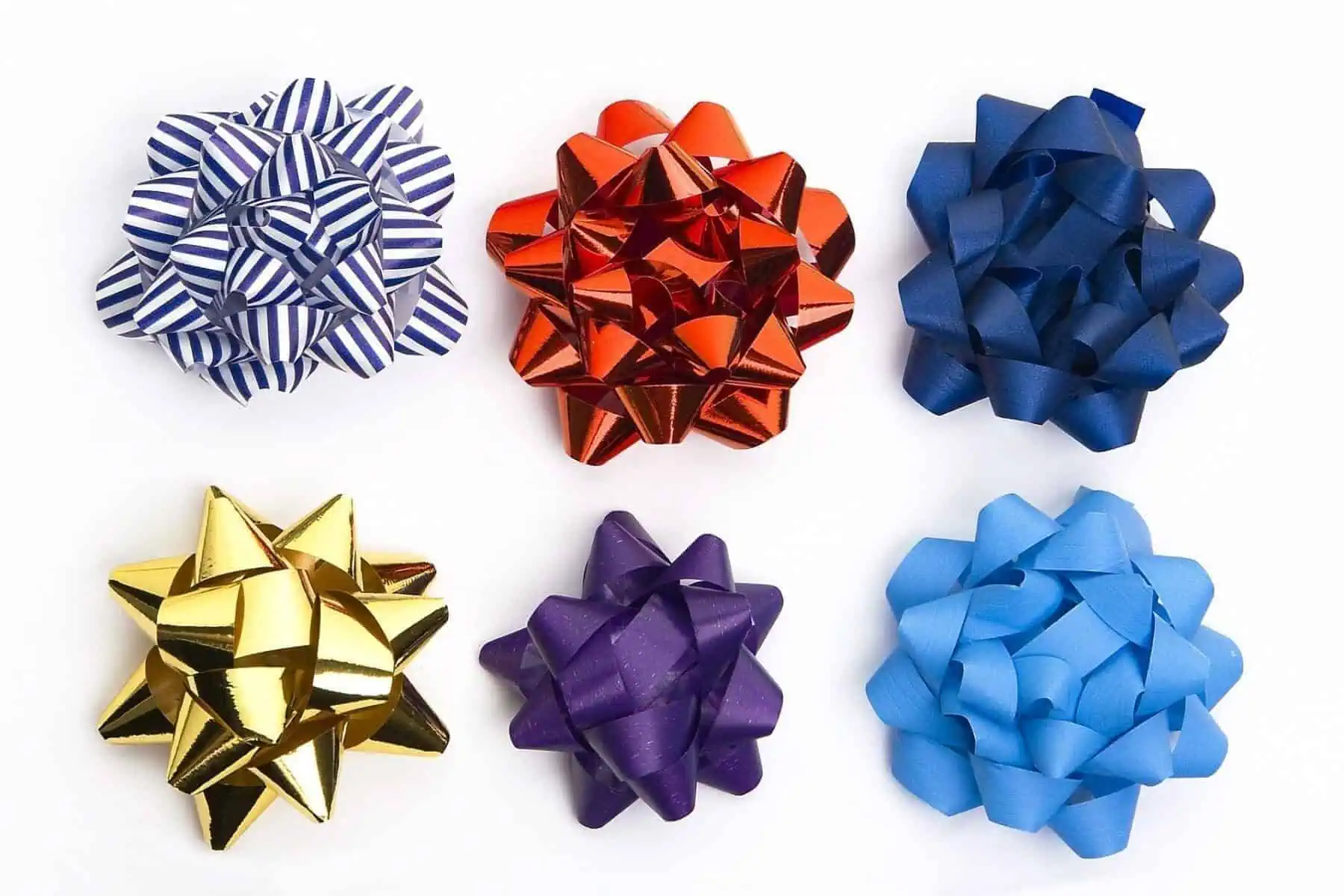 How to Make a Bow out of Ribbon in 5 Easy Steps 4 Colorful Bows