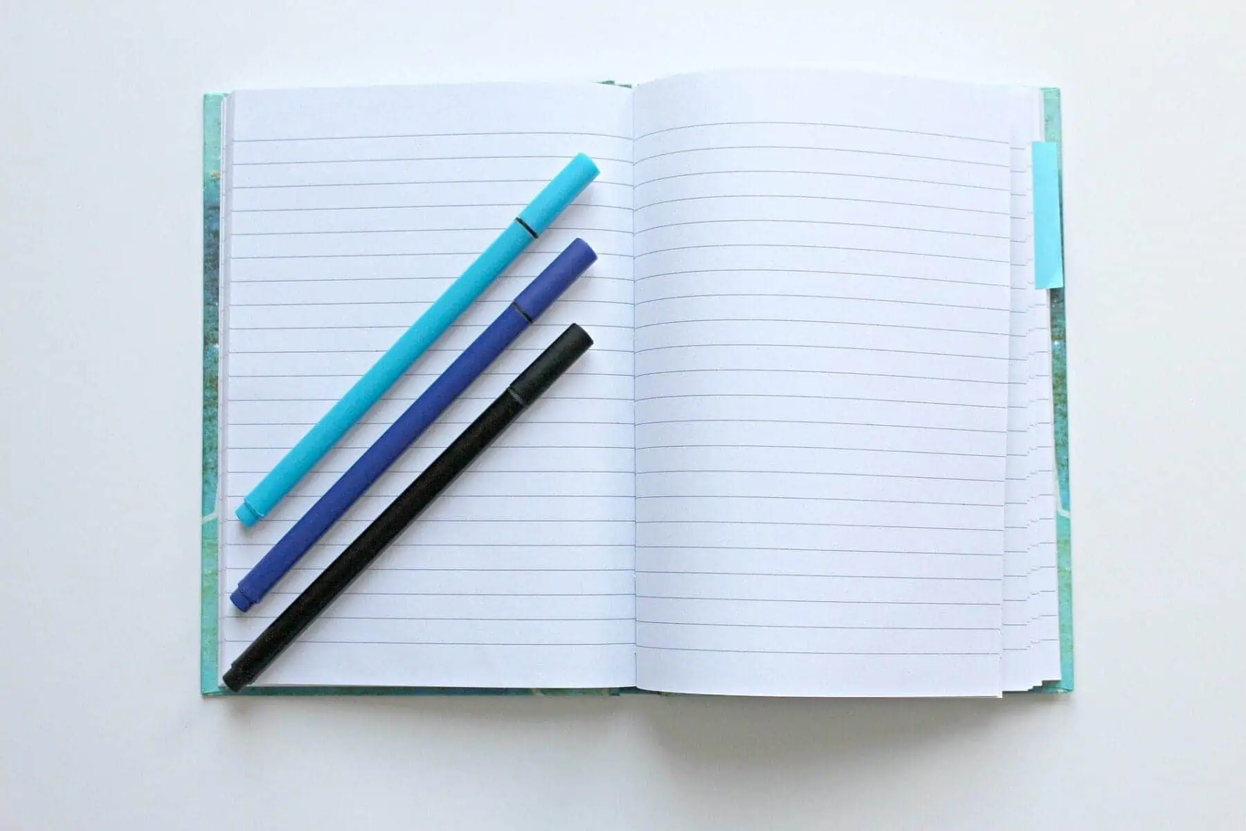 15 Cheerful Small Gifts For Friends That They Will Treasure 5 Notebook
