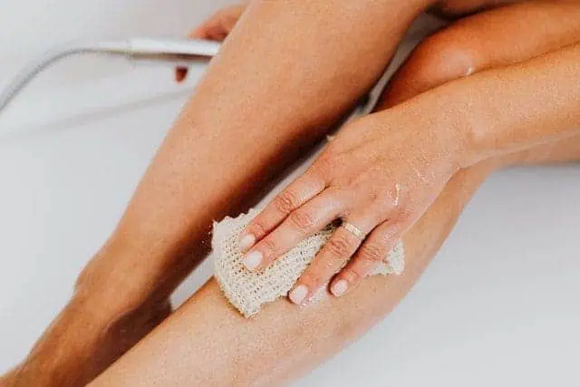 What is Shower Gel? Top 9 Benefits 6