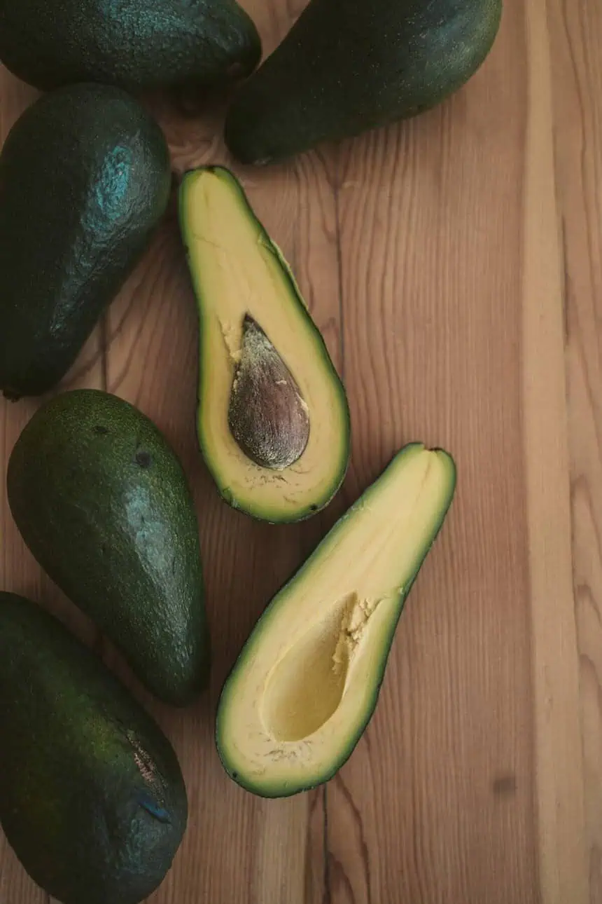 how to keep avocado fresh