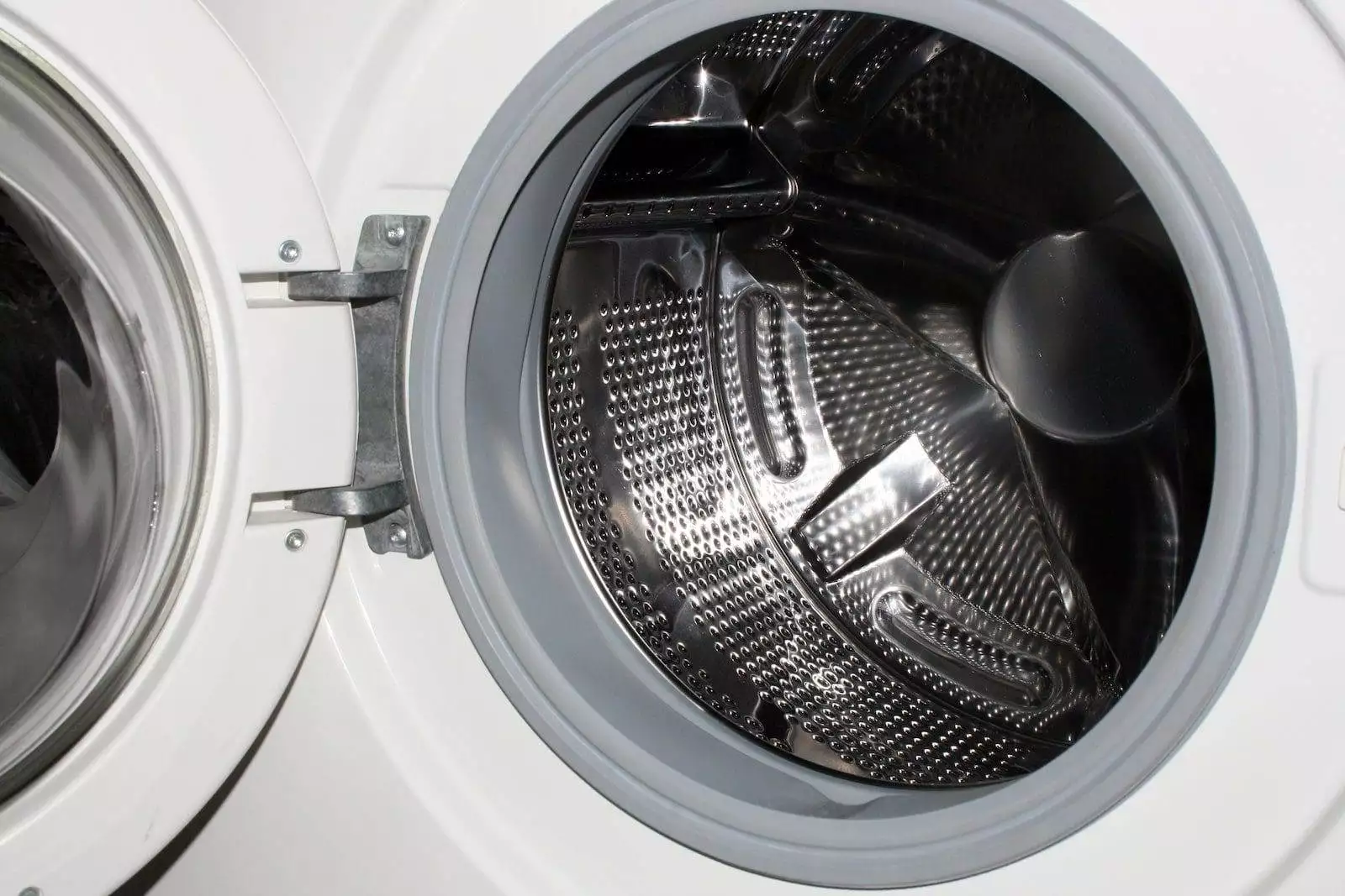 How to Clean Washing Machine: 9 Easy Ways 4